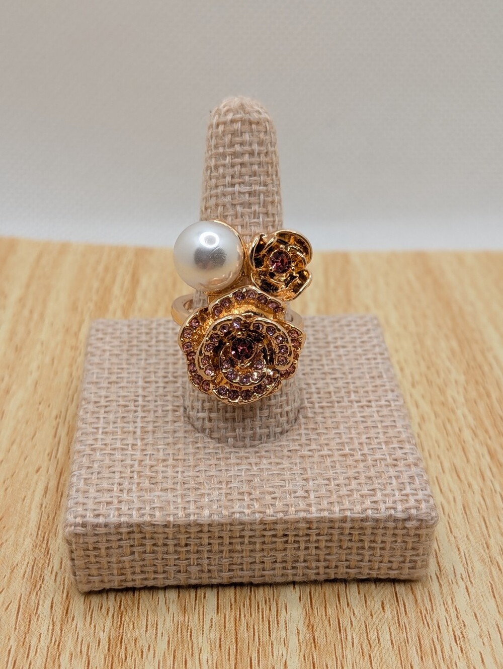 Rose And Pearl Ring - Picture 2 of 5